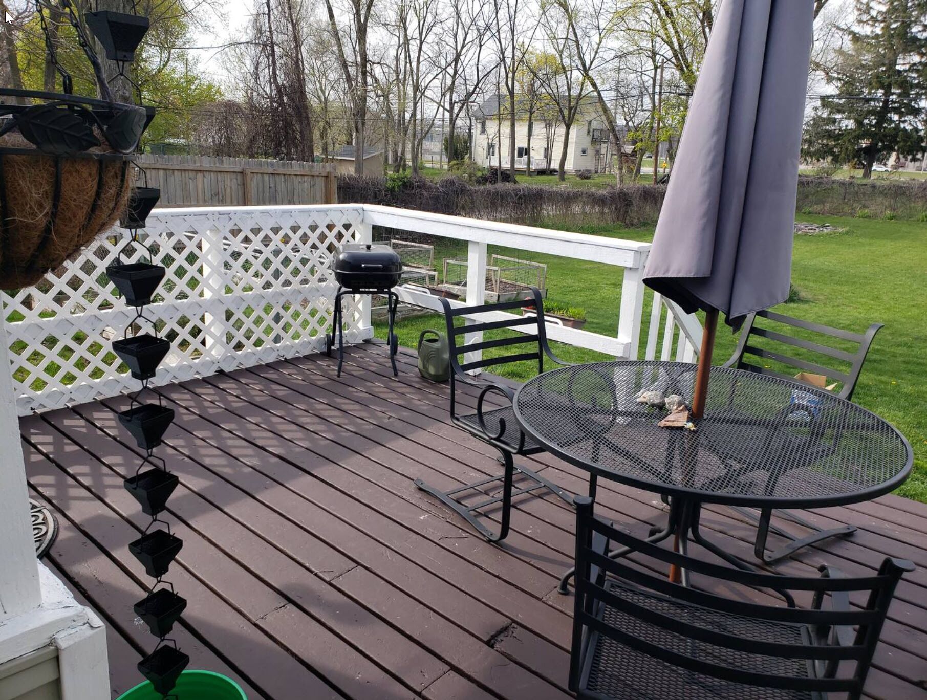 屋外ダイニングエリア