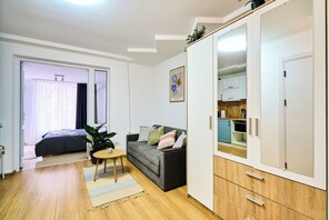 1 Schlafzimmer, Bügeleisen/Bügelbrett, Reisekinderbett, kostenloses WLAN