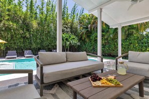 Piscina externa, piscina aquecida