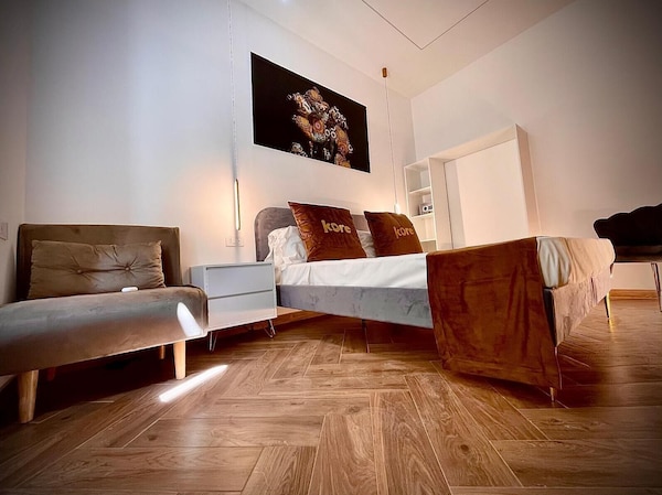 Kore Suite - Napoli