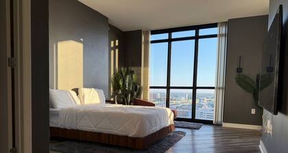 Modern Luxury | Curated Living in the Heart of Downtown ORL