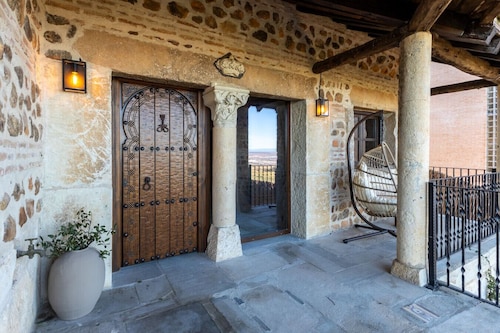 Mansion 35min Madrid|Cinema| Pool|BBQ| Car Charger