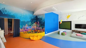 Children’s play area – indoor
