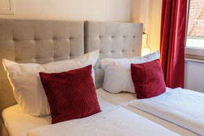 1 chambre, fer et planche à repasser, Wi-Fi, literie fournie