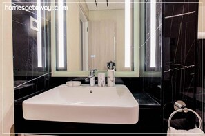 Dusche, Haartrockner