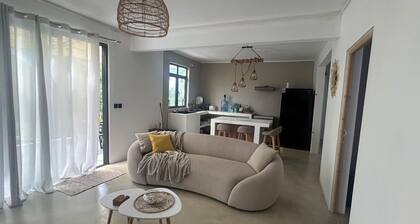 Mistletoe Apartment