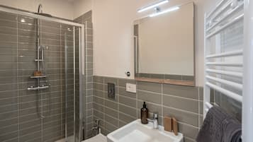 Classic Double Room, City View | Bathroom | Shower, hair dryer, towels, soap