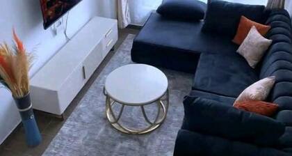 Charming bed & breakfast in amazing Nairobi County with WiFi, AC