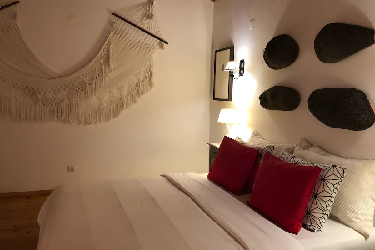 Superior Double Room, Garden View | 1 bedroom, free WiFi
