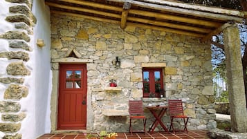 Classic Double or Twin Room | Terrace/patio
