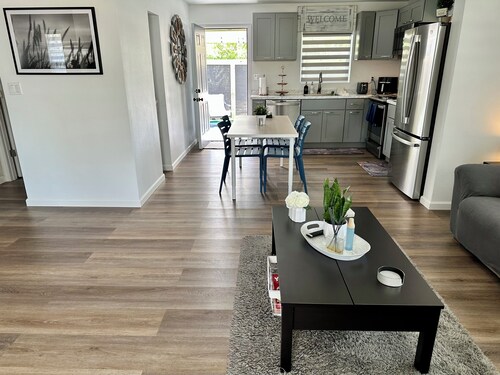 Zephyrhills Downtown Home