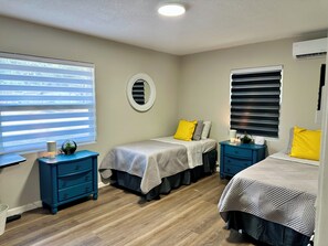 2 Schlafzimmer, Schreibtisch, Bügeleisen/Bügelbrett, kostenloses WLAN