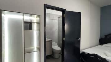 Quarto casal | Wi-Fi de cortesia, roupa de cama