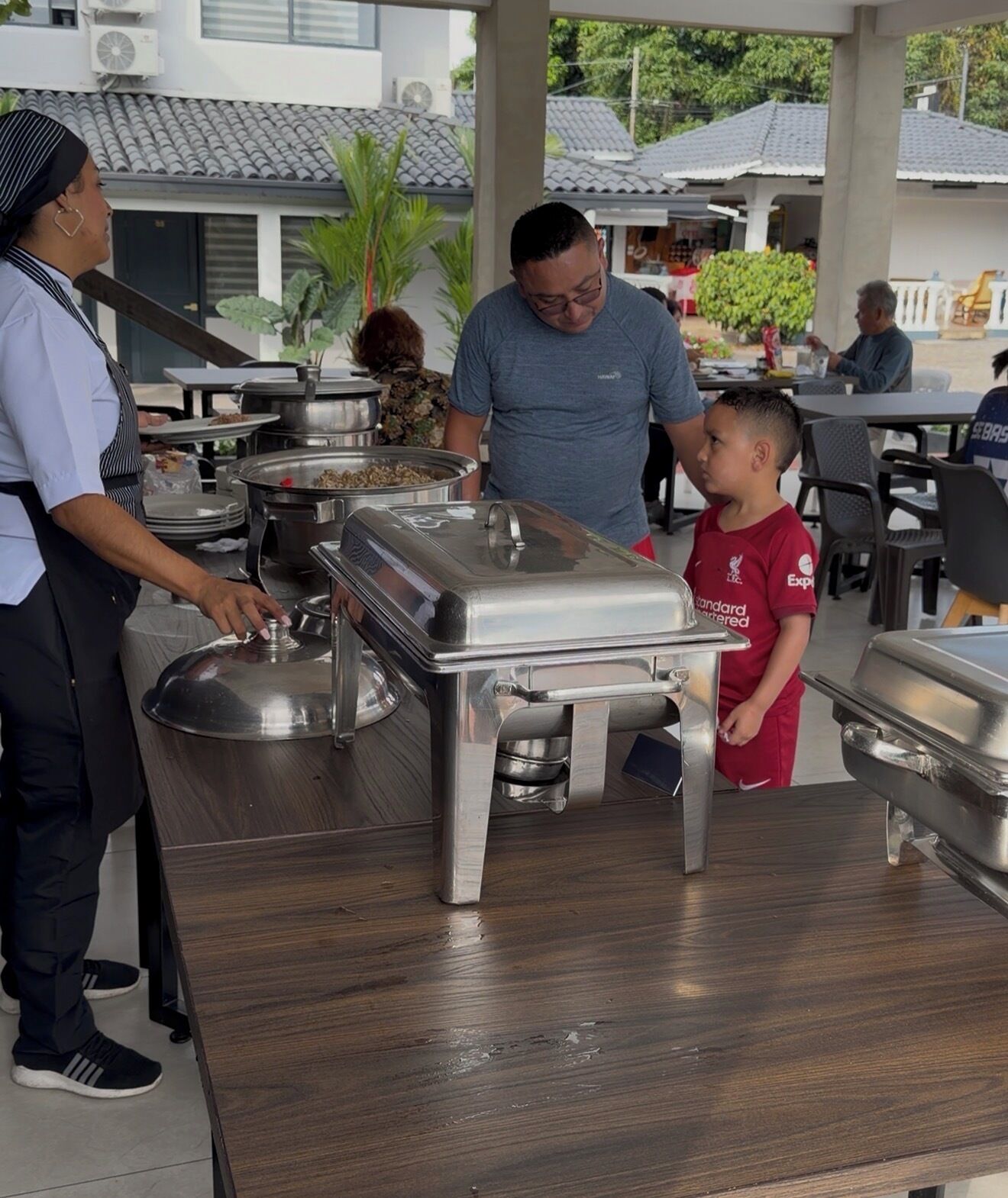 Desayuno completo incluido todos los días