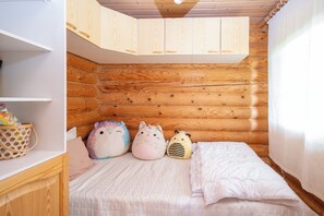 3 habitaciones, cuna de viaje, wifi gratis y ropa de cama 