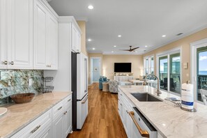 House, Private Pool, Ocean View | Private kitchen | Full-size fridge, microwave, oven, stovetop