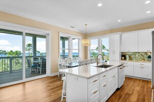 House, Private Pool, Ocean View | Private kitchen | Full-size fridge, microwave, oven, stovetop