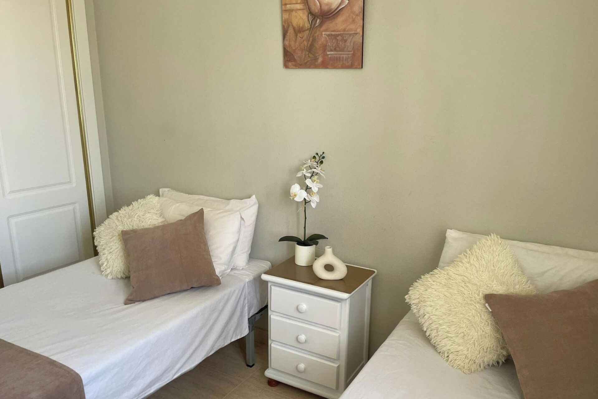 House | 3 bedrooms, iron/ironing board, free WiFi, bed sheets