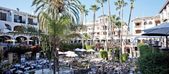 Modern Escape, Shared Pool, Private Terrace