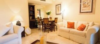 Stylish Coastal Apartment in Estepona – Steps from the Beach