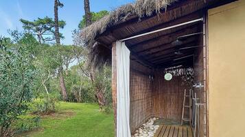 Enceinte de lâhĂ©bergement