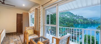 Echor Malusara Lakeview Retreat Bhimtal