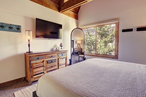 4 bedrooms, iron/ironing board, free WiFi, bed sheets - East Village Escape at Copper Mountain AN206 (Copper Mountain)