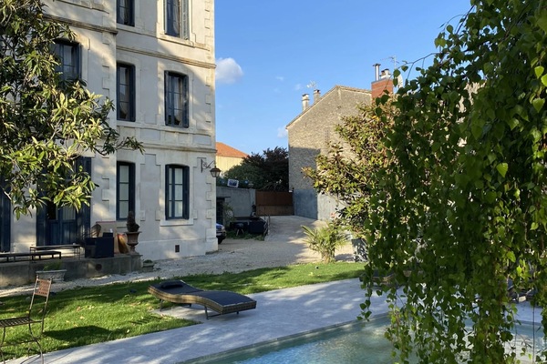 Piscine extérieure (ouverte en saison)