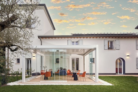 Exterior. Ca Prandini