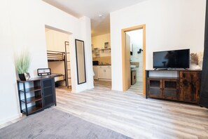 1 chambre, Wi-Fi gratuit, draps fournis