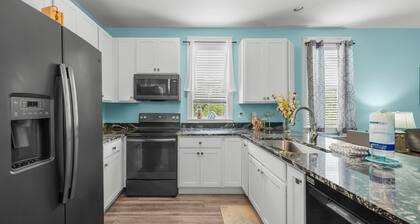 Pet Friendly Beach House - Sandy Toes