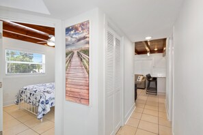 House, 2 Queen Beds (Island Fun) | 3 bedrooms - Island Fun (Fort Myers Beach)