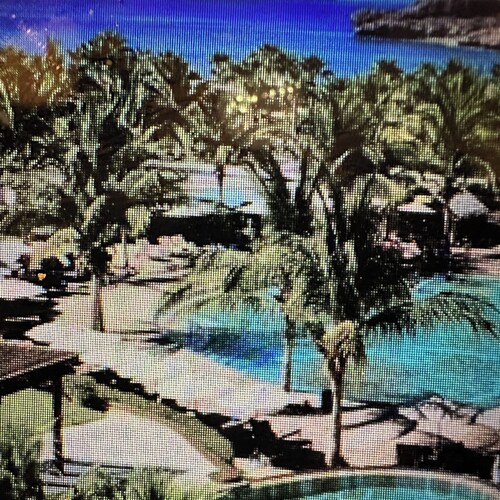 2 BR OCEANFRONT ELITE PENTHOUSE JUST STEPS FROM THE BEACH