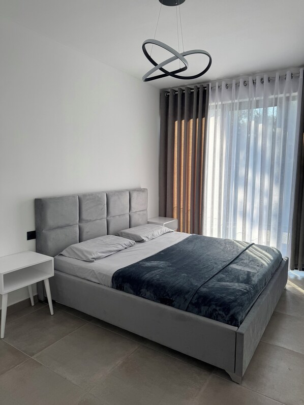 1 chambre, fer et planche à repasser, Wi-Fi