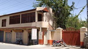 Exterior - Duksa Guest House (Skardu)