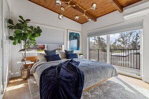 3 bedrooms, WiFi, bed sheets - NEW! Serene Oceanview Escape with Expansive Deck (El Granada)