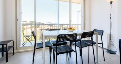 Hyères - Apartment T5 - Sea and salt water view - Refurbished