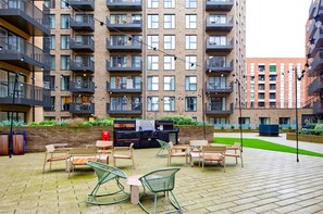 Apartment | 2 bedrooms, Internet - Stunning Two-bedroom Flat With Balcony (London)