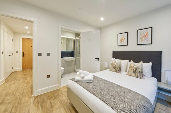 Apartment - Modern Two-bedroom Haven in Colindale (London)