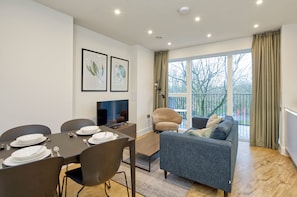 Apartment | 2 bedrooms, Internet - Modern Two-bedroom Haven in Colindale (London)