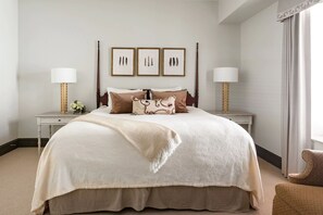 3 bedrooms, in-room safe, iron/ironing board, free WiFi - Charleston Loft | Exclusive Party-Friendly Rental (Charleston)