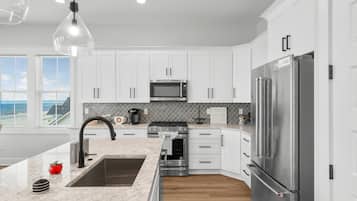 House, Ocean View | Private kitchen | Full-size fridge, microwave, oven, stovetop