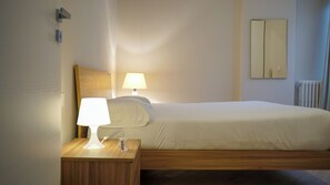 1 quarto, ferros/tábuas de passar roupa, Wi-Fi, roupa de cama