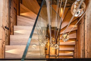 Interior - Chalet, wifi, 50m from ski slopes, view ski slopes, sauna, terrace, balcony, parking, tv, ski locker (Les Gets)