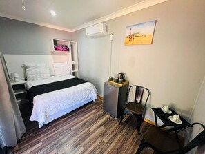Chambre Double | Fer et planche Ă repasser, Wi-Fi gratuit