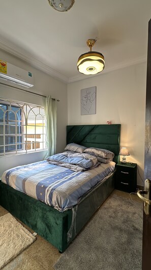 1 bedroom, iron/ironing board, WiFi, bed sheets