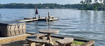 Dogwood Cottage Lake Jordan boat dock/hot tub/RV parking spot
SEPT RATE DECREASE