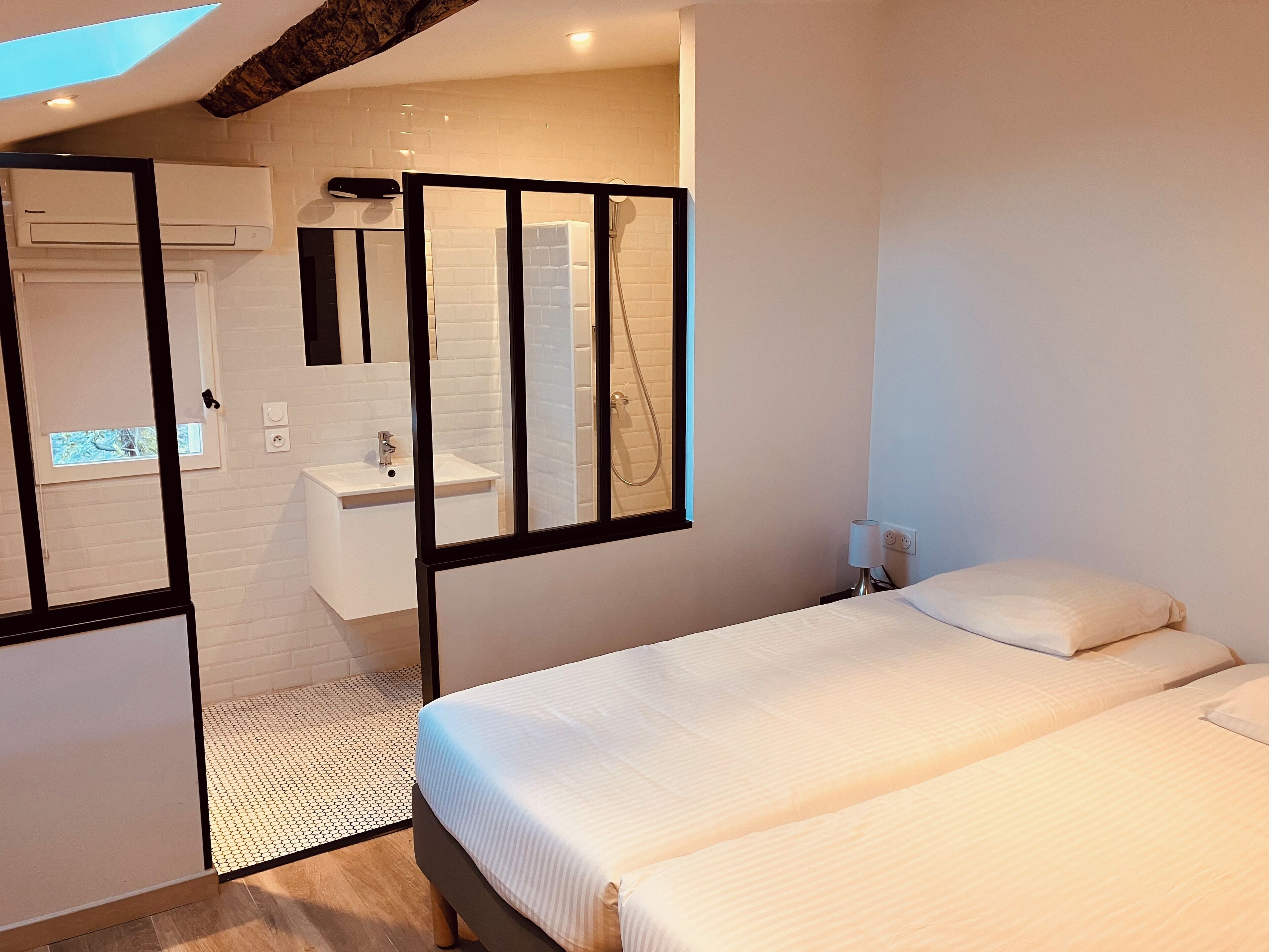 3 Schlafzimmer, Bügeleisen/Bügelbrett, WLAN, Bettwäsche