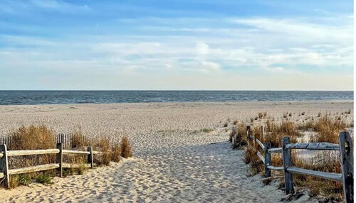 Newly Furnished Sun Drenched Duplex Private Deck Steps to the Beach & Boardwalk!