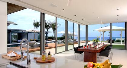 Luxury Thailand Beachfront Villa Amarelo Chef, Staff included lth13